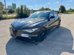 Schwarz Gebraucht 2019 Alfa Romeo Giulia Ti Limousine | 22.000 € (Teuer)