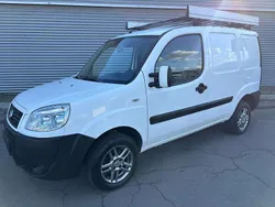 Weiß Gebraucht 2009 Fiat Doblò Van / Kleinbus | 3.000 € (Fairer Preis)
