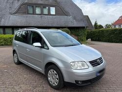 Silber Gebraucht 2004 VW Touran Highline Van / Kleinbus | 3.600 € (Teuer)