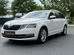 Weiß Gebraucht 2019 Skoda Octavia Style Kombi | 14.500 € (Fairer Preis)