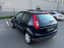 Blau Gebraucht 2006 Ford Fiesta Kleinwagen | 1.000 € (Superpreis)