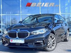 Schwarz (black sapphire metallic) Gebraucht 2023 BMW 120 Sport Line Kleinwagen | 26.591 € (Guter Preis)