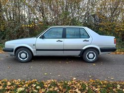 Silber Gebraucht 1988 VW Jetta Limousine | 6.000 €