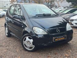 Schwarz Gebraucht 2000 Mercedes A190 Elegance Van / Kleinbus | 990 € (Guter Preis)
