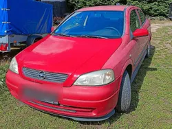 Rot Gebraucht 1999 Opel Astra Kleinwagen | 700 €