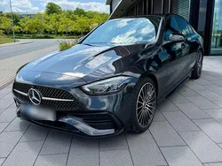 Grau Gebraucht 2025 Mercedes C180 AMG Limousine | 40.900 € (Fairer Preis)