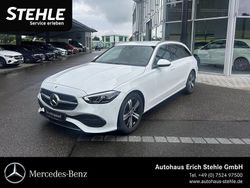 Weiß Gebraucht 2023 Mercedes C220 Avantgarde Limousine | 37.900 € (Etwas zu teuer)