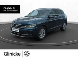 Nightshade blue metallic Gebraucht 2021 VW Tiguan Elegance SUV | 26.780 € (Superpreis)