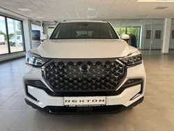 White pearl Neu 2024 Ssangyong Rexton SUV | 47.990 €