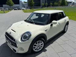 Weiß Gebraucht 2019 Mini Cooper S Kleinwagen | 20.499 € (Fairer Preis)