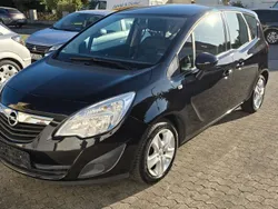 Schwarz Gebraucht 2011 Opel Meriva Van / Kleinbus | 3.450 € (Fairer Preis)