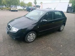 Schwarz Gebraucht 2004 Skoda Fabia Kleinwagen | 1.000 € (Guter Preis)