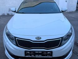 Weiß Gebraucht 2013 Kia Optima Hybrid Limousine | 9.500 € (Guter Preis)