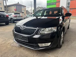Cerna magic/black magic Gebraucht 2014 Skoda Octavia Ambition Kombi | 7.990 € (Guter Preis)