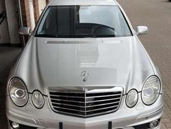 Silber Gebraucht 2007 Mercedes E500 Avantgarde Limousine | 17.000 € (Teuer)