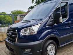 Blau Gebraucht 2022 Ford Transit | 18.500 €