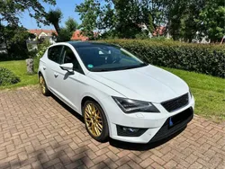 Weiß Gebraucht 2015 Seat Leon FR Limousine | 7.300 € (Guter Preis)