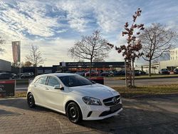 Weiß Gebraucht 2016 Mercedes A180 Limousine | 13.500 € (Guter Preis)