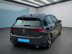 Schwarz Gebraucht 2021 VW Golf VIII GTI Kleinwagen | 29.499 €