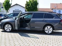 Grau Neu 2025 VW Golf VIII Kombi | 25.850 € (Guter Preis)
