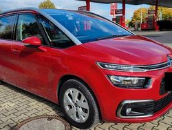 Rot Gebraucht 2017 Citroën Grand C4 Picasso Van / Kleinbus | 9.980 € (Fairer Preis)
