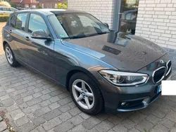 Grau Gebraucht 2017 BMW 118 Advantage Kleinwagen | 11.900 € (Fairer Preis)