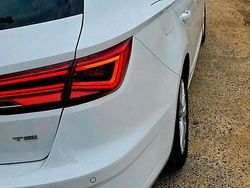 Weiß Gebraucht 2017 Seat Leon Style Kombi | 8.500 €