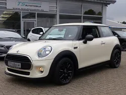 Weiß pepper white Gebraucht 2016 Mini ONE Salt Kleinwagen | 11.690 € (Fairer Preis)