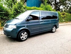 Grau Gebraucht 2006 VW T5 Van | 17.499 €
