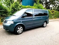 Grau Gebraucht 2006 VW T5 Van | 18.495 €