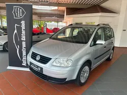 Grau Gebraucht 2003 VW Touran Trendline Van / Kleinbus | 4.499 € (Teuer)