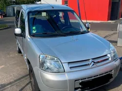 Silber Gebraucht 2005 Citroën Berlingo Van / Kleinbus | 5.000 €