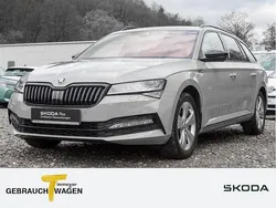 Grau Gebraucht 2024 Skoda Superb SportLine Kombi | 41.450 €