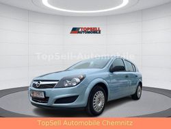 Blau Gebraucht 2009 Opel Astra Limousine | 3.999 € (Etwas zu teuer)