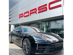 Porsche Panamera 4