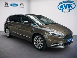 Braun Gebraucht 2017 Ford S-MAX Vignale Van / Kleinbus | 19.990 € (Etwas zu teuer)