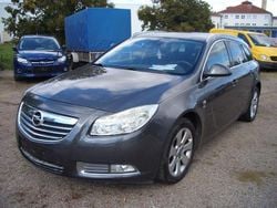 Grau Gebraucht 2012 Opel Insignia Kombi | 4.900 € (Guter Preis)