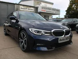 Blau Gebraucht 2021 BMW 320 Sport Line Limousine | 30.950 € (Fairer Preis)
