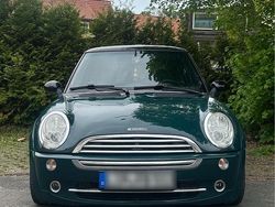 Grün Gebraucht 2005 Mini Cooper Kleinwagen | 2.500 € (Fairer Preis)