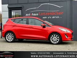 Rot Gebraucht 2019 Ford Fiesta Titanium Kleinwagen | 11.890 € (Fairer Preis)