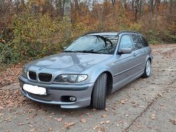 Grau Gebraucht 2004 BMW 320 Kombi | 2.200 € (Superpreis)