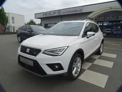 Weiß candy weiss Gebraucht 2019 Seat Arona FR SUV | 15.980 € (Fairer Preis)
