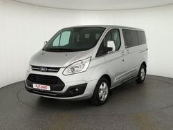 Silber Gebraucht 2017 Ford Tourneo Titanium Van / Kleinbus | 29.990 € (Fairer Preis)