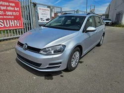 Reflexsilber metallic Gebraucht 2015 VW Golf VII Kombi | 5.295 € (Fairer Preis)