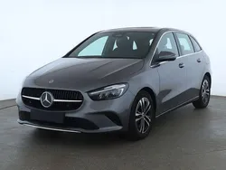 Mountaingrau met. Gebraucht 2024 Mercedes B200 Progressive Van / Kleinbus | 32.950 € (Etwas zu teuer)