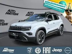 Grau Gebraucht 2025 Jeep Avenger SUV | 34.990 €