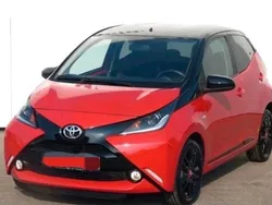 Rot Gebraucht 2018 Toyota Aygo Kleinwagen | 7.400 € (Guter Preis)