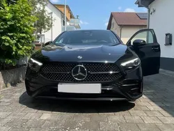 Schwarz Gebraucht 2024 Mercedes A200 Limousine | 34.999 € (Teuer)