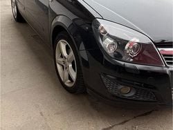 Schwarz Gebraucht 2007 Opel Astra Limousine | 2.999 € (Fairer Preis)
