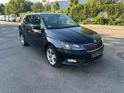 Schwarz Gebraucht 2017 Skoda Fabia Kombi | 6.999 € (Fairer Preis)